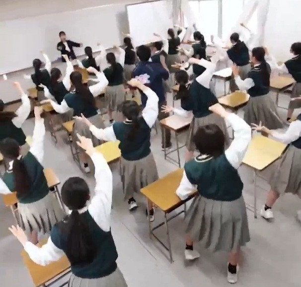 eat ダンス部