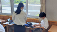 4